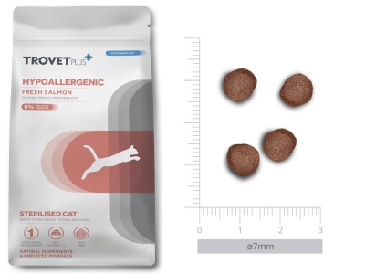 Trovet Plus Sterilised CAT Hypoallergenic Fresh Salmon